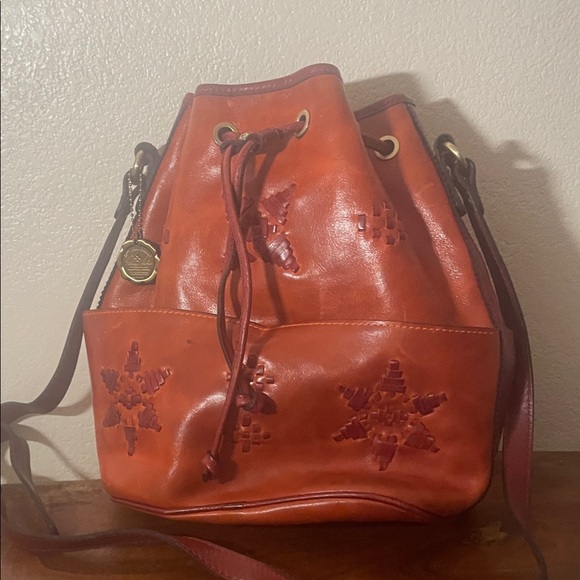 Patricia Nash Red Leather Cinch Bag with Embossed Design - Picture 2 of 12